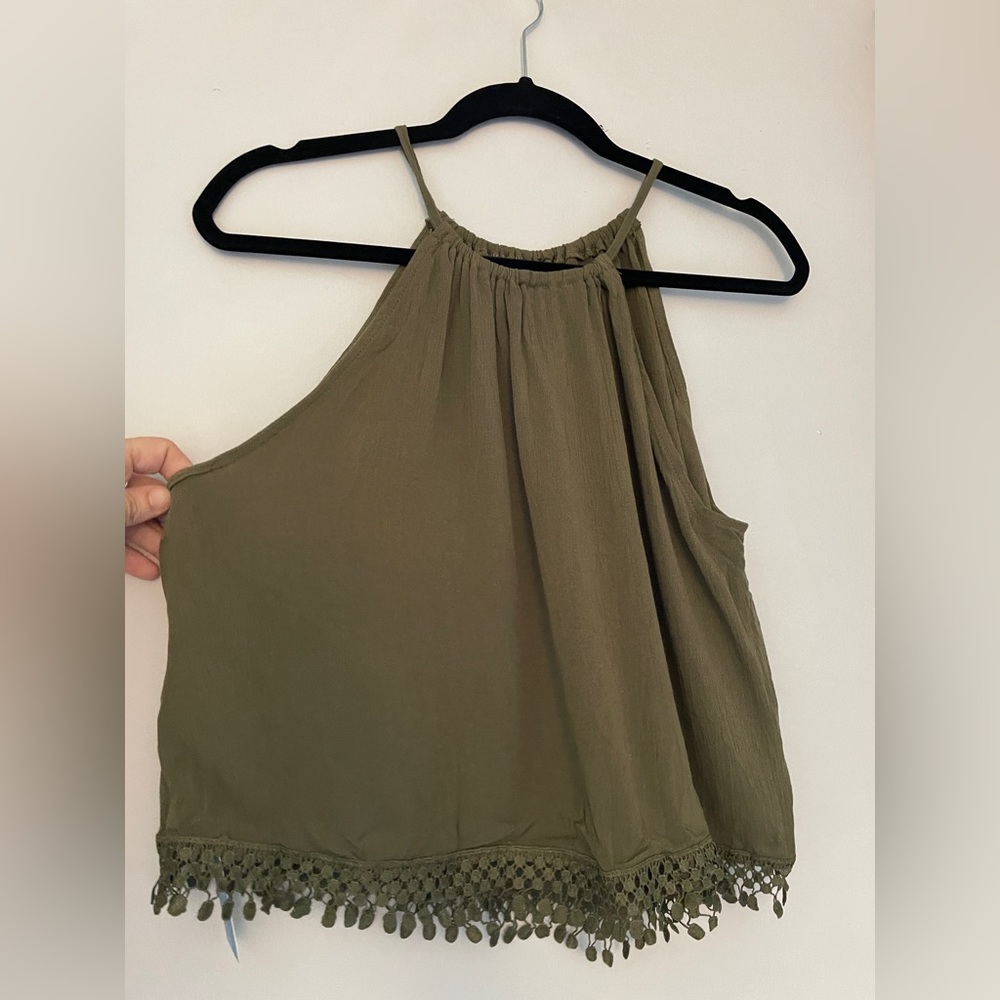 Cupshe - High Neck, Sleeveless Top